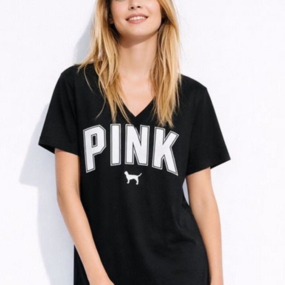 Victoria's Secret PINK Boyfriend V-NeckShort Sleeve Tee (Black)